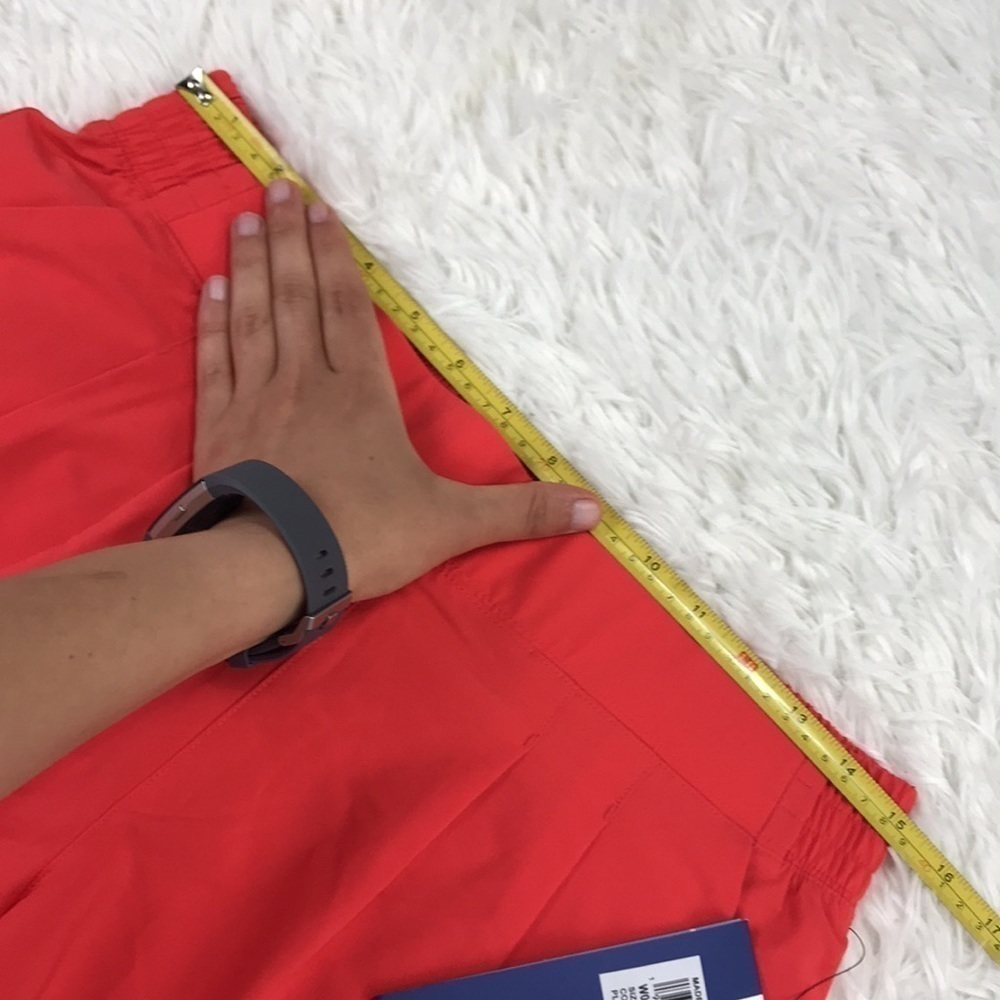 NWT Skechers Red Shorts - Picture 3 of 9